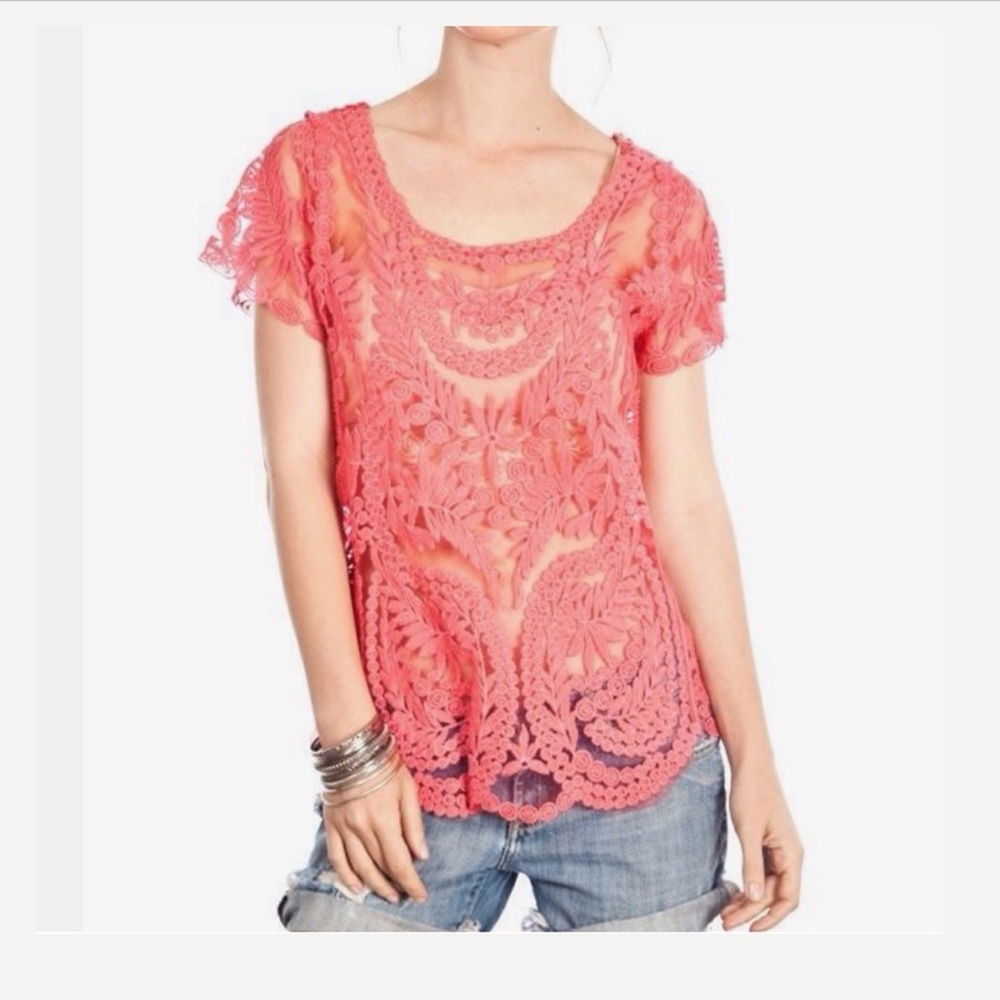 Umgee Sheer Lace Tee. Size‎ S/M. NWT!